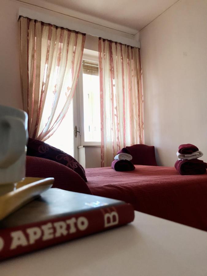 Casa Zi' Peppe Apartment Capranica Exterior photo